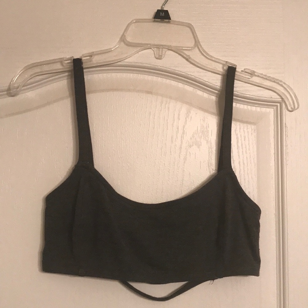 ✖️MUDD RIBBED BACK CROP✖️